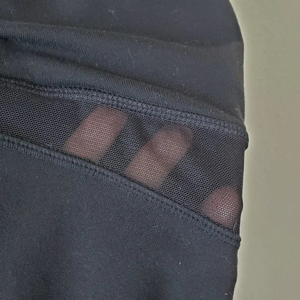 Lululemon wrap tech tank